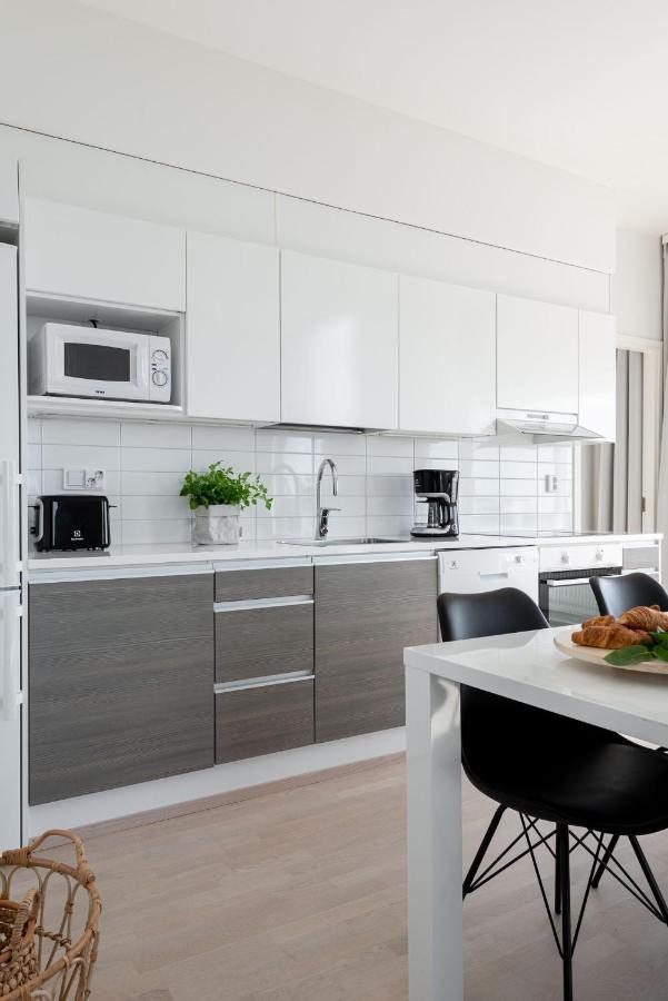 Sleepwell Apartments Itaekeskus, Close To Metro هلسنكي المظهر الخارجي الصورة